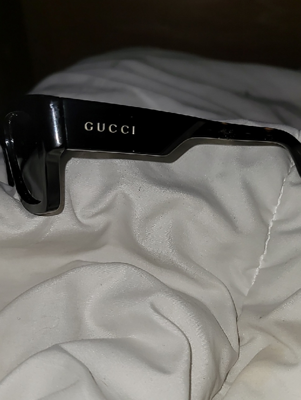Black Gucci Sunglasses! - Picture 6 of 6
